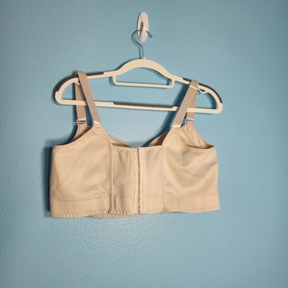 2-pack 44D Bras Nude/Black EUC - Picture 2 of 4